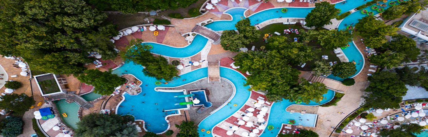 مشهد طبيعي استوائي